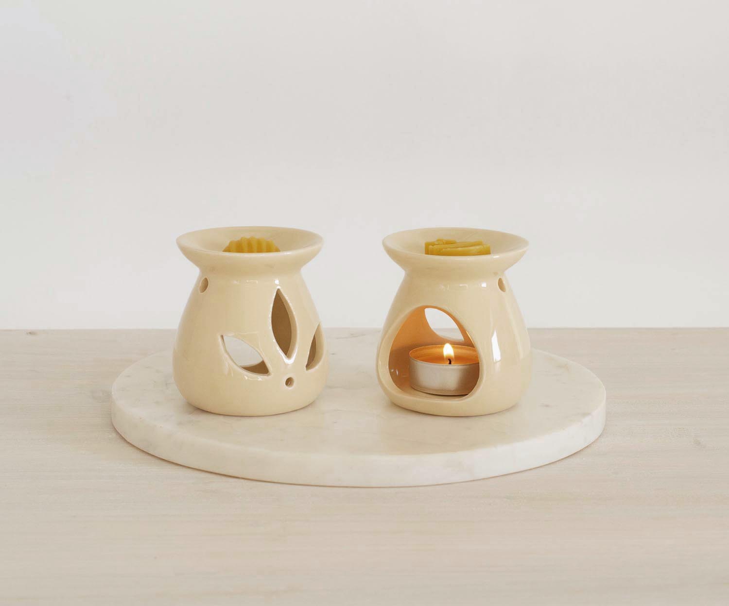 žvakidė vaškui lydyti, kaiušinių marginimui